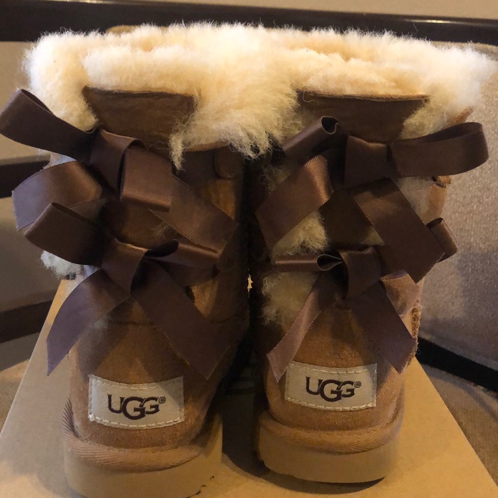 Toddler Ugg T Bailey Bow ll boots